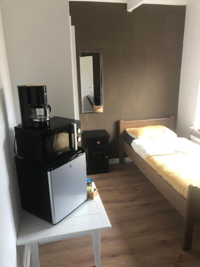 City Center Enschede Homestay Экстерьер фото